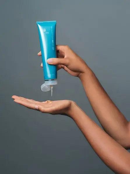 Nu Skin ageLOC Body Shaping Gel • 150 ml •  Zur Cellulite Behandlung mit dem Galvanic Spa oder dem Body Trio - Beautyteam24